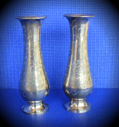 2 Brass Vases 196x65mm - 544g