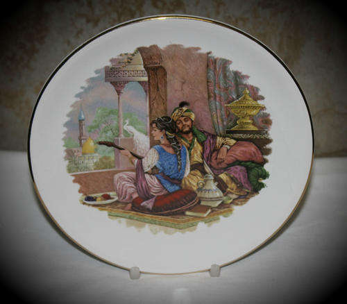 Vintage Collectors Porcelain wallplate by AB Ceramics 180mm
