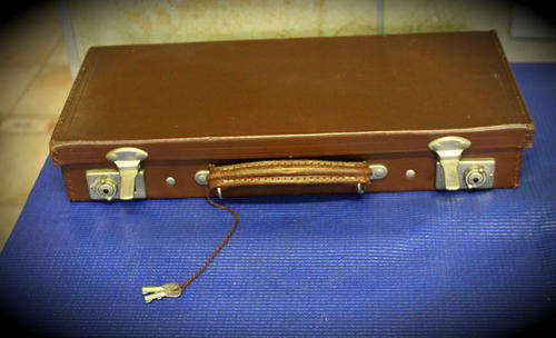 Vintage Leather Free Masons Suitcase mint condition with Keys & masonic contents apron and more