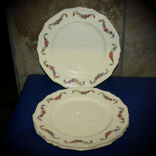 3 Vintage Large (257mm) Alfred Meakin  plates -please see the condition ..bid is for all 3