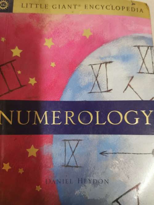 Little giant encyclopedia  - DREAM SYMBOL . NUMEROLOGY. FORTUNE TELLING. PALMISTRY