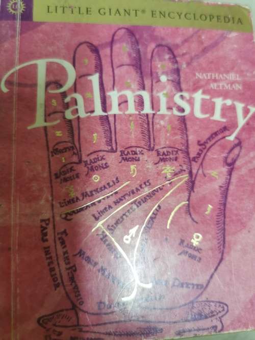 Little giant encyclopedia  - DREAM SYMBOL . NUMEROLOGY. FORTUNE TELLING. PALMISTRY