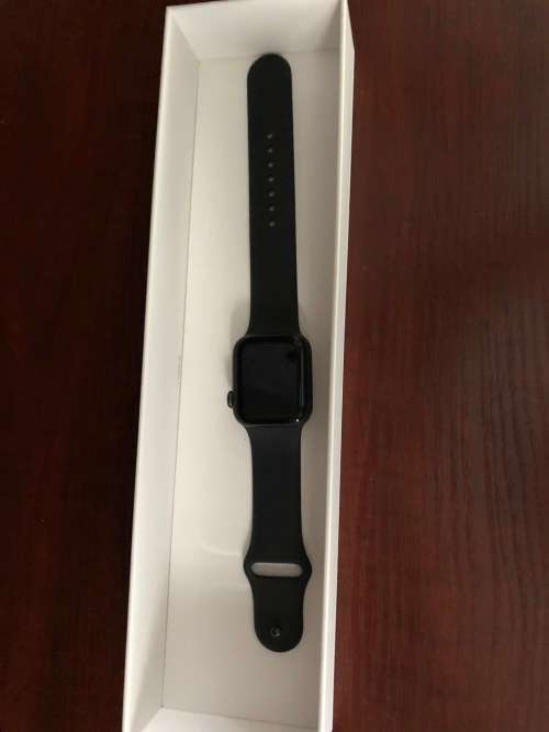 Apple watch 4