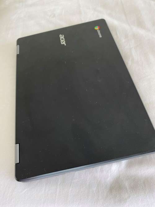 Acer chromebook with charger