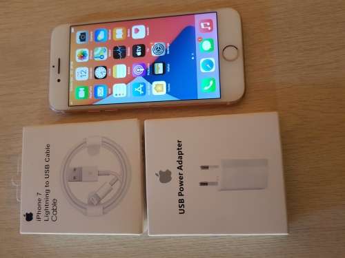 IPHONE 7 128GB IN GOOD CONDITION****