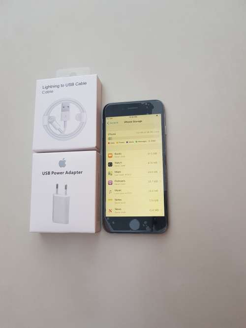 IPHONE 6 64GB IN PRISTINE CONDITION