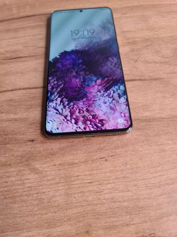 Samsung Galaxy S20 Plus 128GB Pre Owned