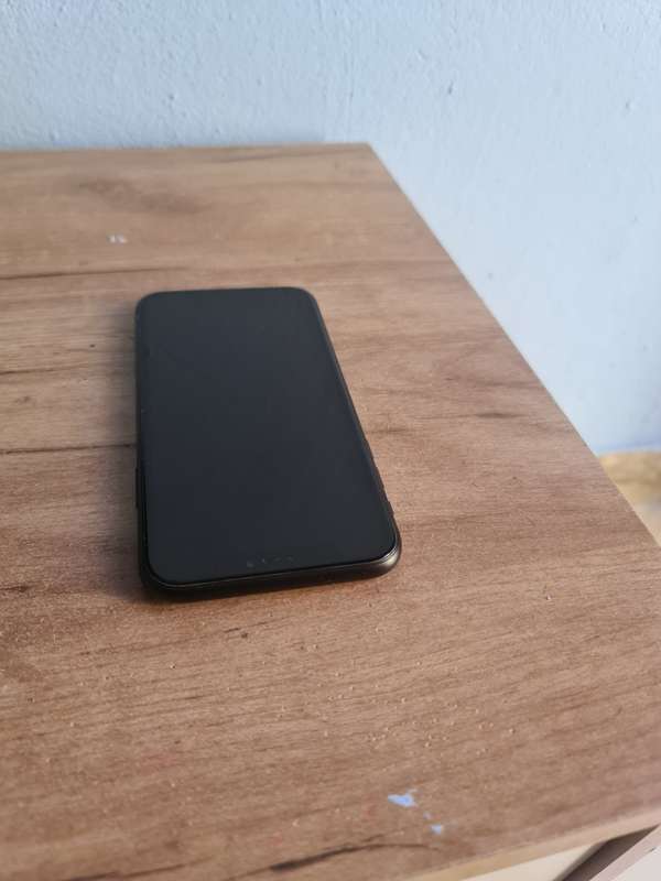 Apple iPhone XR 64GB Refurbished