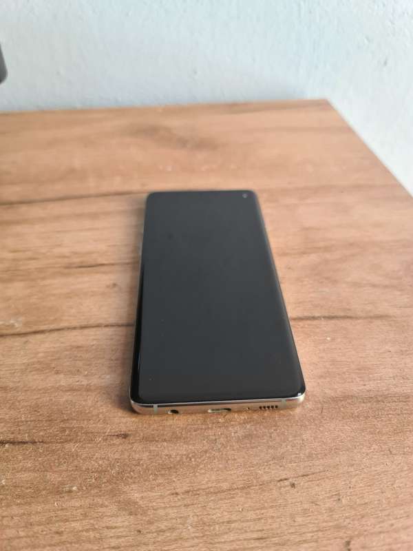 Samsung Galaxy S10 128GB Pre-owned