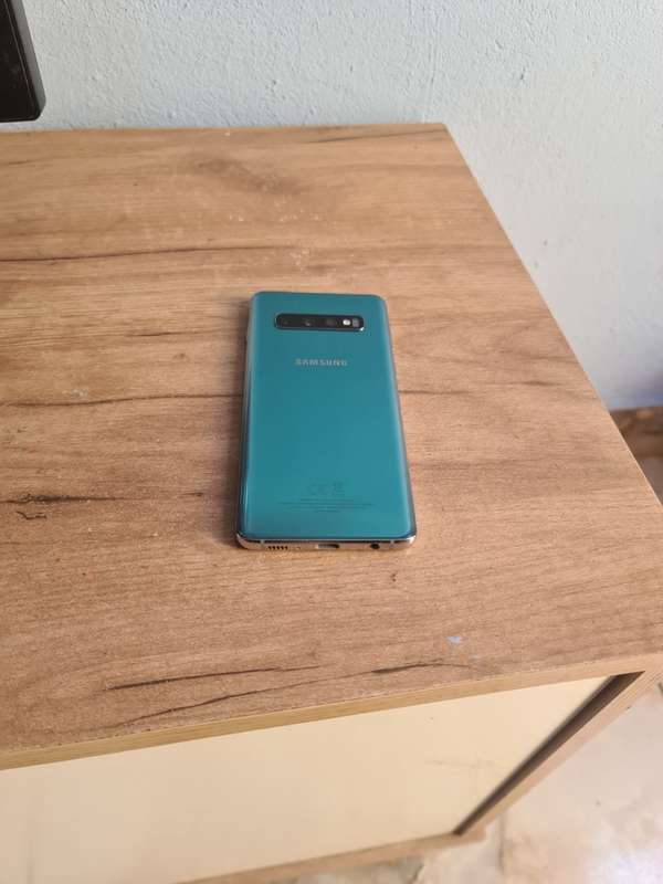 Samsung Galaxy S10 128GB Pre-owned