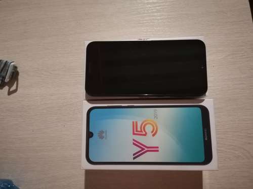 HUAWEI Y5 2019