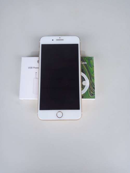 IPHONE 7 PLUS 256GB IN PRISTINE CONDITION