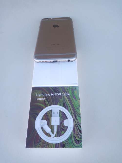 IPHONE 6 32GB IN GOOD CONDITION