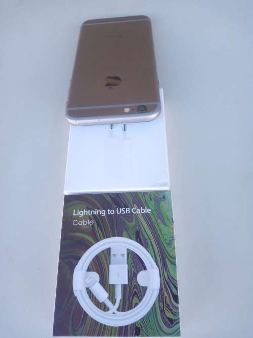 IPHONE 6 32GB IN GOOD CONDITION