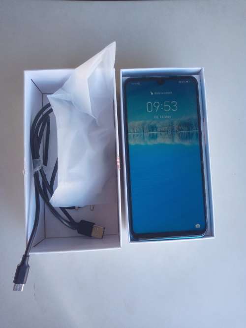 HUAWEI P30 LITE 128GB IN PRISTINE CONDITION