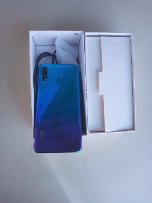 HUAWEI P30 LITE 128GB IN PRISTINE CONDITION