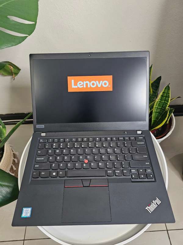 lenovo T490 Core i5 8th generation touchscreen laptop