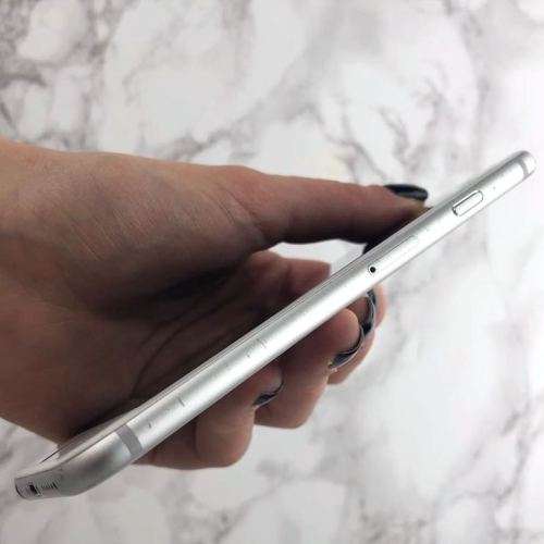 APPLE iPHONE 6 & ACCESSORIES - WHITE & SILVER - FREE SHIPPING