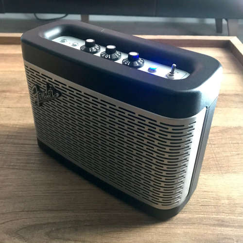 FENDER BLUETOOTH PORTABLE SPEAKER - BLACK
