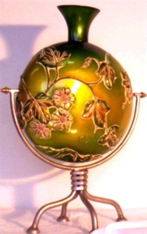 ORNAMENT WITH STAND | GREENS + GOLDS | LIMITED CLEARANCE SALE