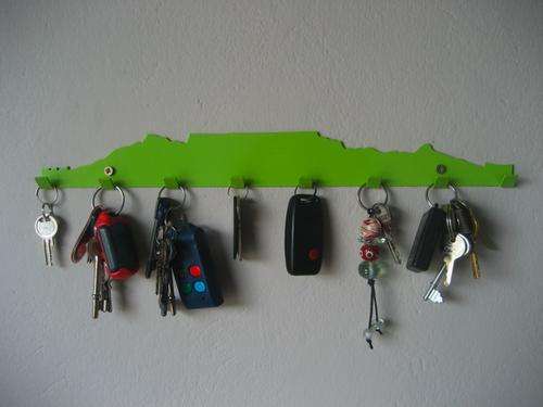 SMALL WALL CAPE TOWN KEYRACK | POWDER COATED STEEL | GREEN / BLACK / WHITE