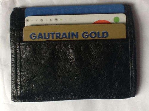 BRAND NEW GENUINE 100 % OSTRICH LEATHER SLIMLINE CREDIT CARD AND CASH WALLET Black or Brown