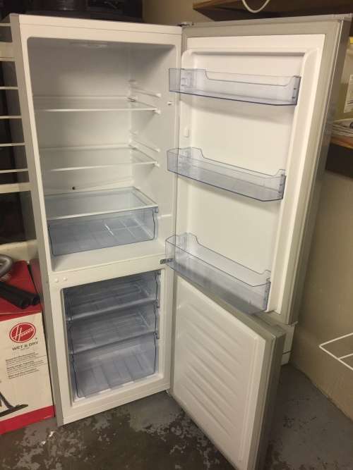 Hisense 299 Litre Combi Fridge & Freezer