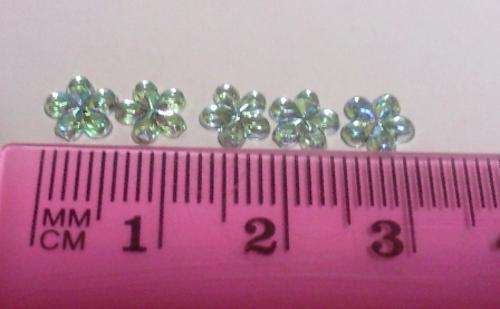 6mm GEM FLOWER  MIRROR SPARKLE 4g