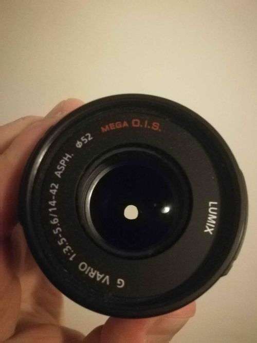 MFT 14-42mm camera lens