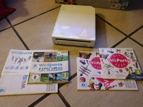 Nintendo Wii - Family Edition