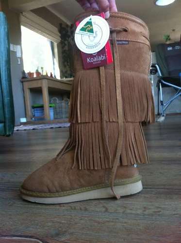 Genuine sheepskin tassle ugg boots