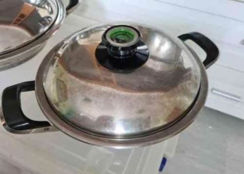 5 pc Amc pots