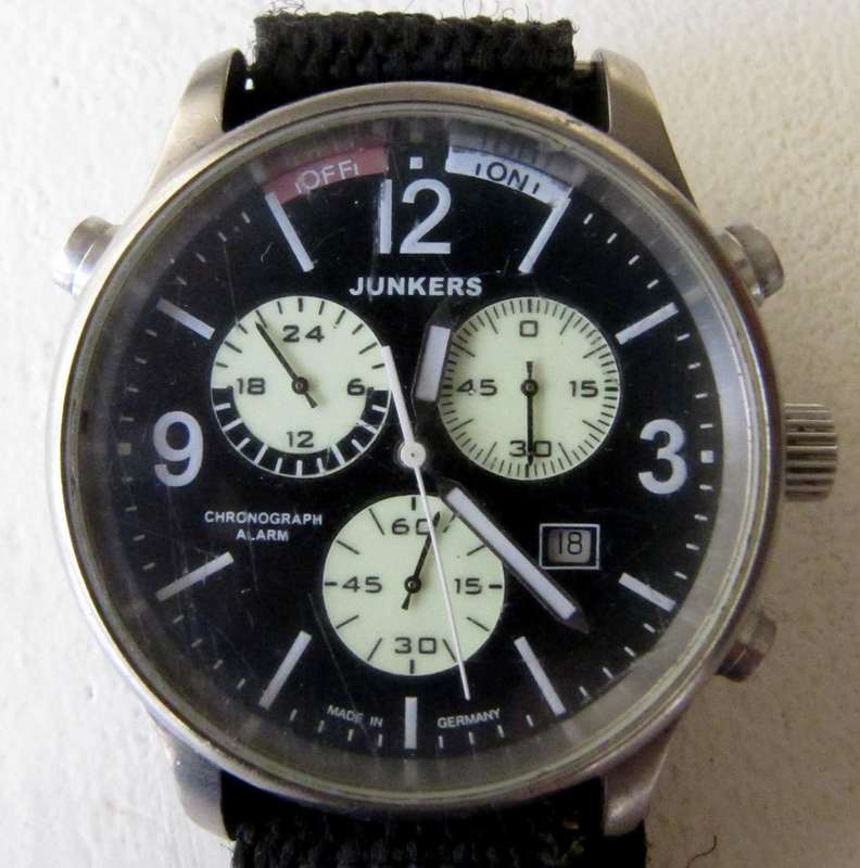 JUNKERS Flugweltrekorde G38 Chronograph Quartz mens watch - Titanium Case - NOT WORKING!