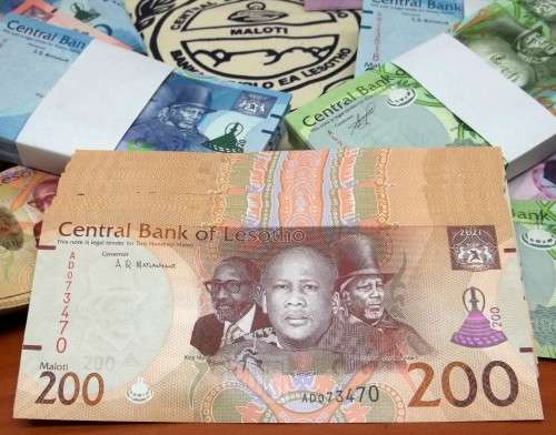 Lesotho 200 Maloti 2021 UNC condition - More than one available