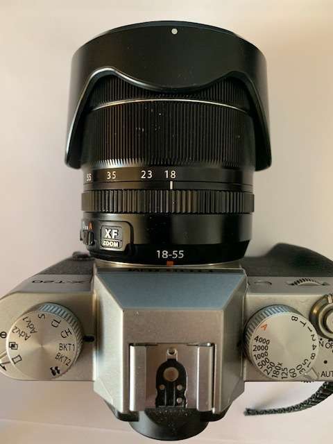 FUJIFILM X - T20 MIRRORLESS DIGITAL CAMERA KIT