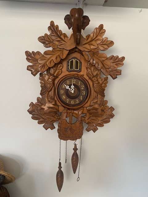 CUCKOO CLOCK - QUARTZ BATTERY DRIVEN
