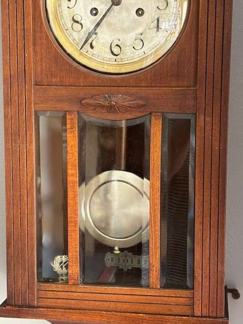 Antique 1920 Solid Art Deco Clock Bevelled Glass Deep Gong