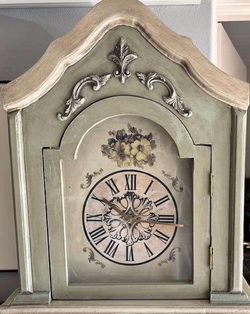 GRANDFATHER CLOCK BOOK DISPLAY CASE