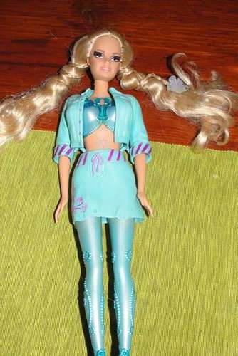 Fairy Barbie with rooted eyelashes - blue