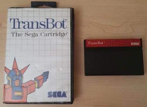 Sega Master System Model 2 - 2 Original Controllers - 3 Games