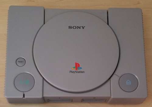 Playstation 1 Console + Controller & 3x Memory cards + FREE GAMES