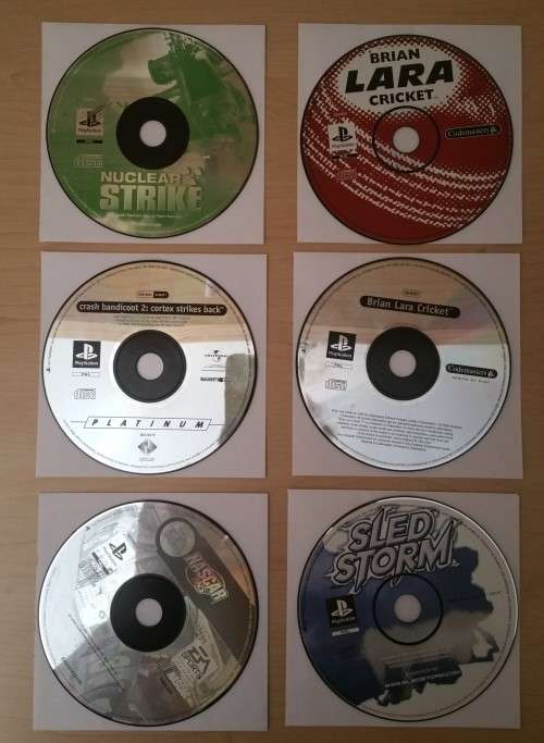Playstation 1 Console + Controller & 3x Memory cards + FREE GAMES