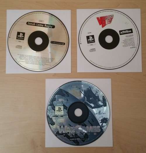 Playstation 1 Console + Controller & 3x Memory cards + FREE GAMES