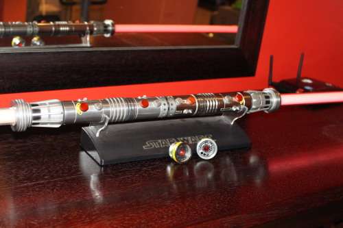 Collectible Star Wars Darth Maul Master Replicas Force FX DUAL Lightsaber
