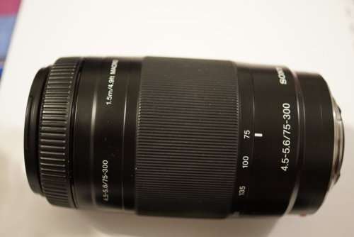 Sony 75-300mm f/4.5-5.6 telephoto macro lens