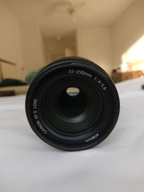 Canon efs is 55-250mm image stabilizer