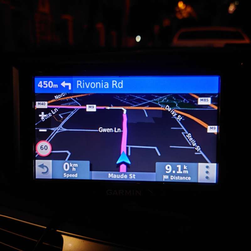 GARMIN NAVIGATOR  Drive  52 mt-s , life time maps update