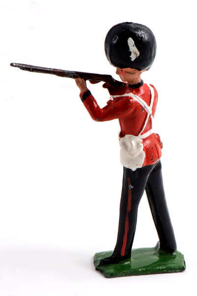 Toy Lead Soldiers Britains Grenadier Guards - Set of 7.