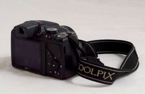 Nikon Coolpix P530 Digital Camera incl bag & 2 rechargeable batteries