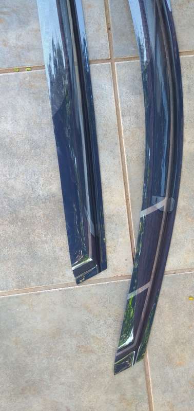 Polo Window Bubbles
